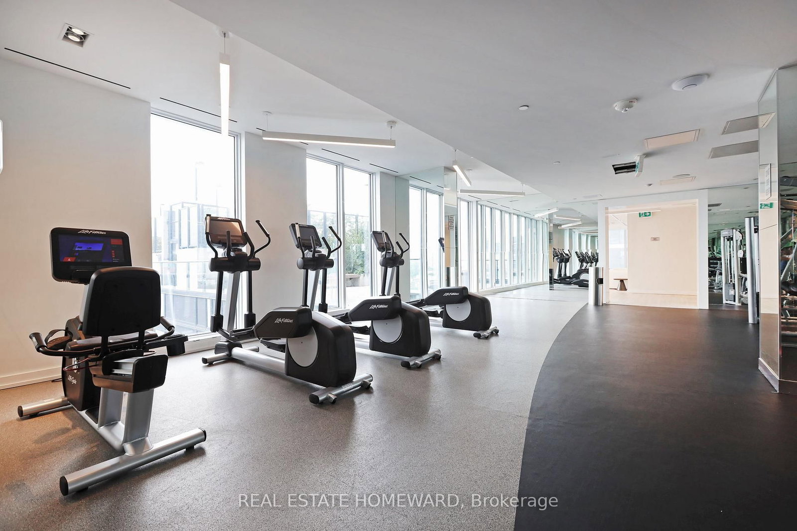 251 Jarvis Street, Unit 2006 - Photo 24