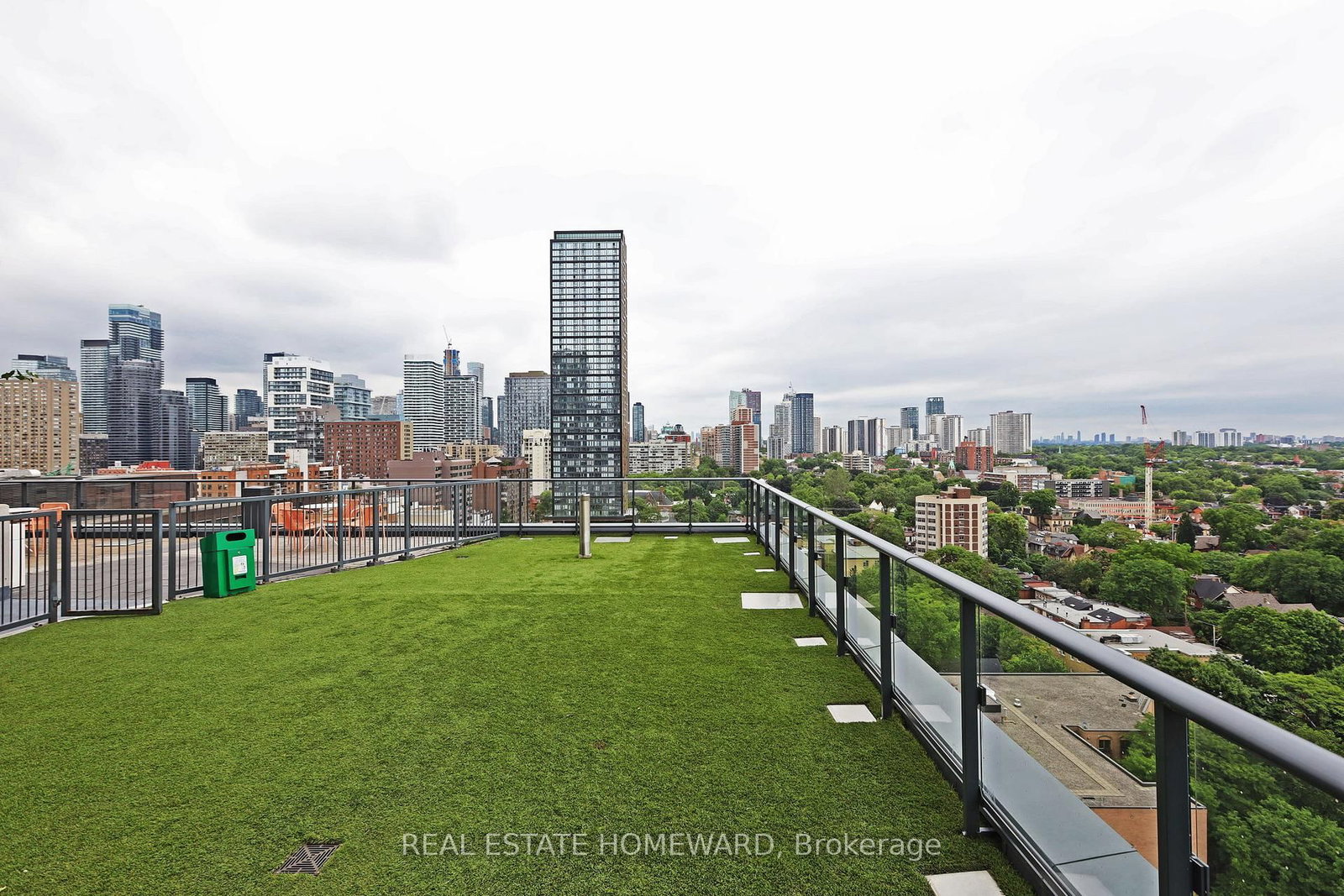 251 Jarvis Street, Unit 2006 - Photo 26