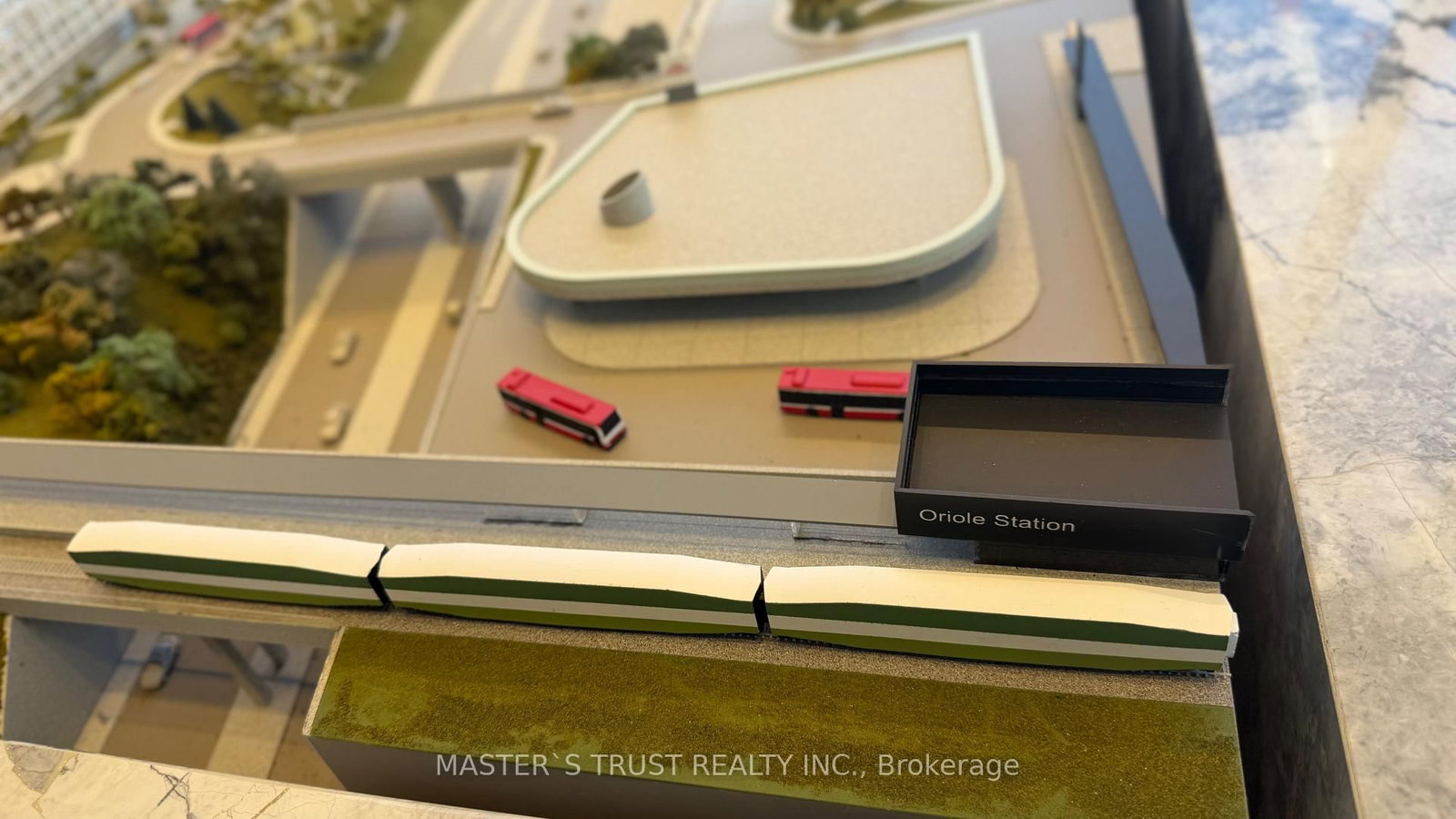 29 Green Trail Court, Unit 505 - Photo 12