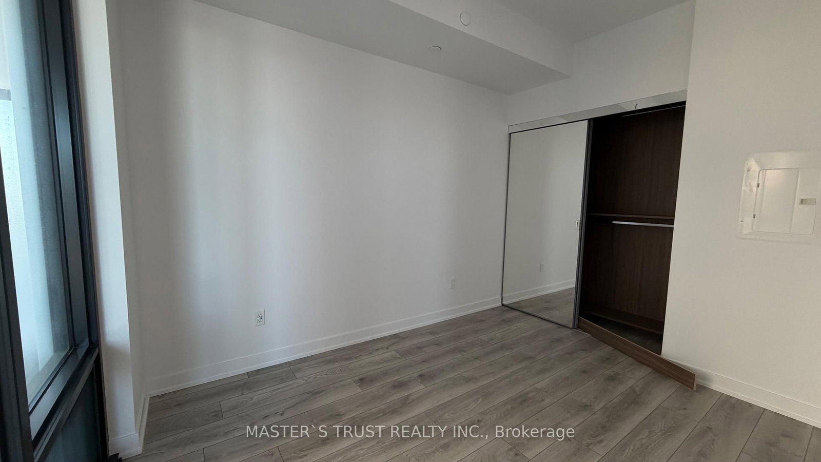 29 Green Trail Court, Unit 505 - Photo 26