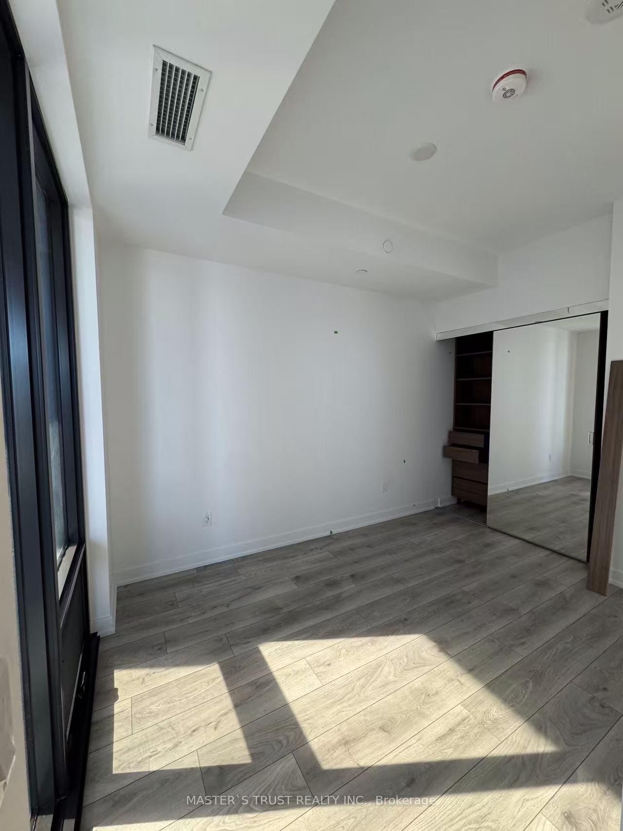 29 Green Trail Court, Unit 505 - Photo 27