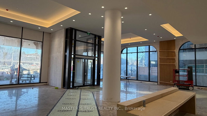 505 - 29 Green Trail Crt, Toronto, M2K 0J9 | Image 3