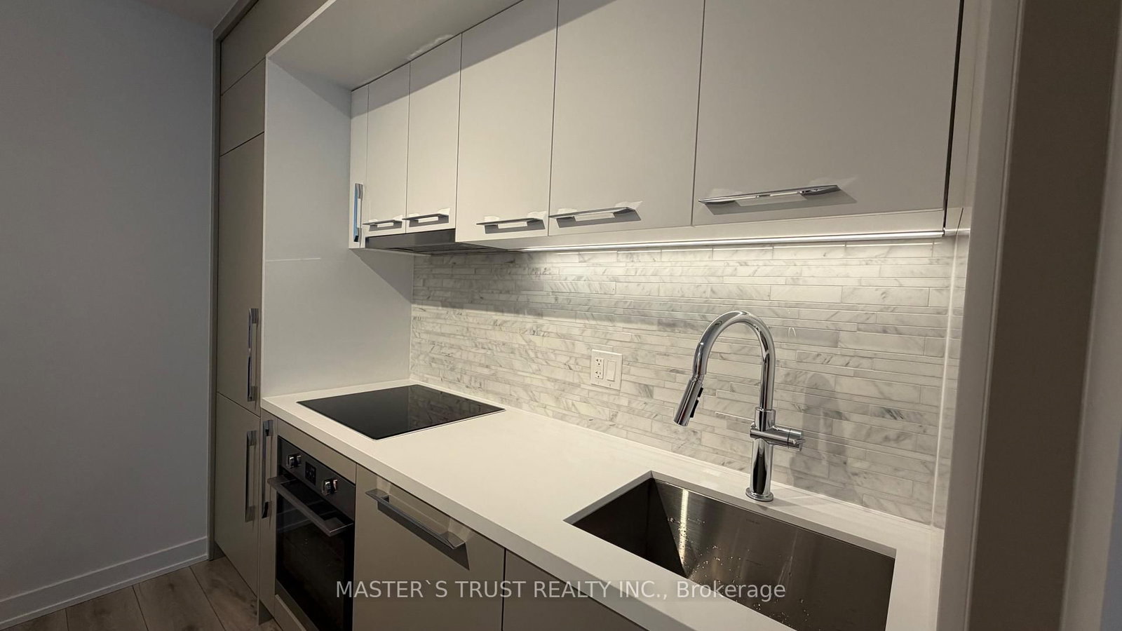 29 Green Trail Court, Unit 505 - Photo 7