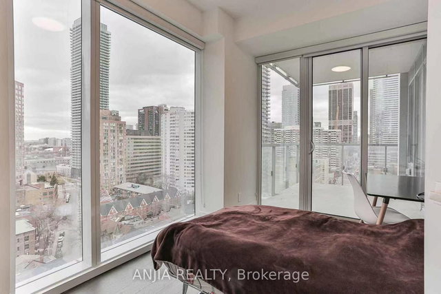 1716 - 1 Gloucester Street