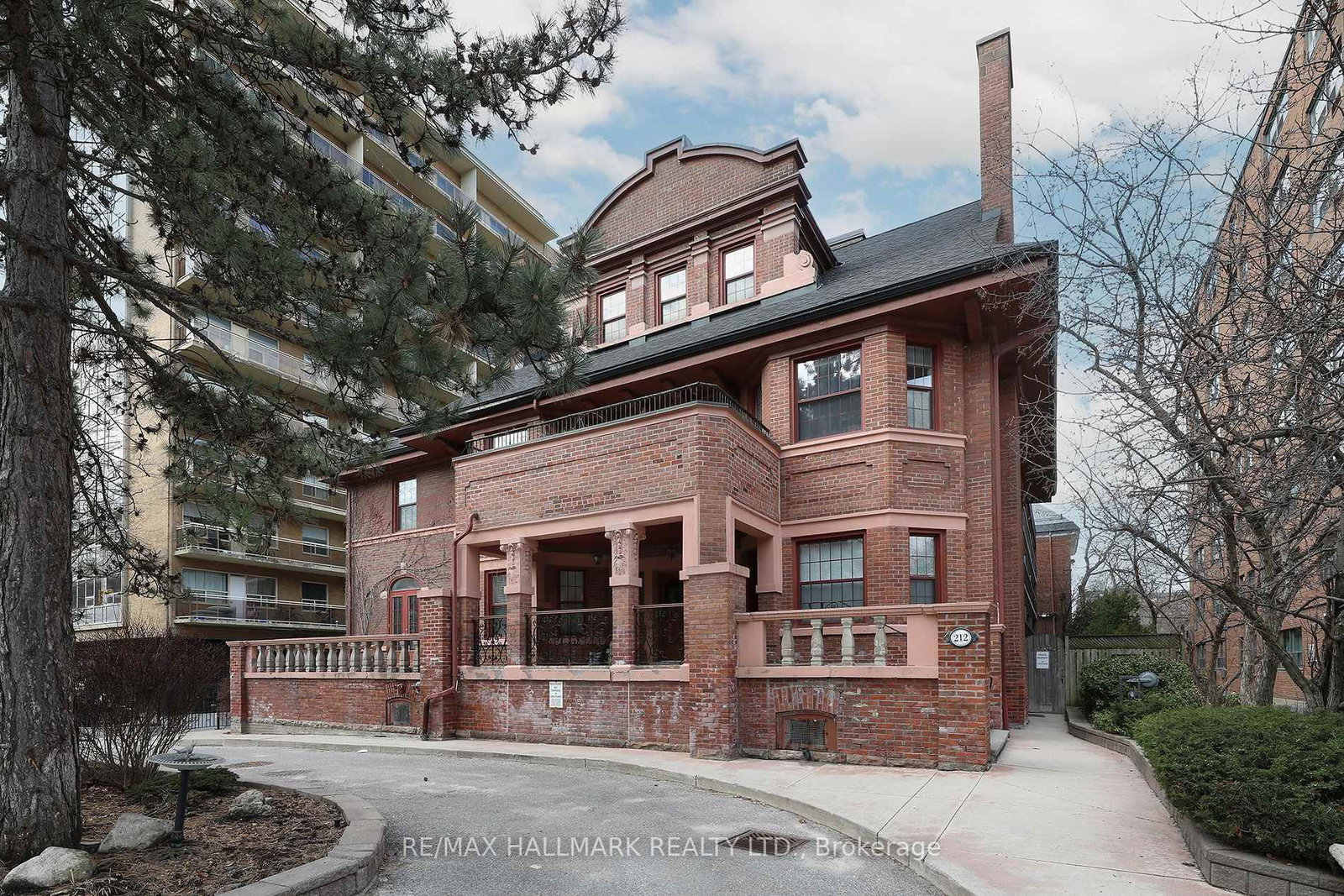 Property at 212 St. George