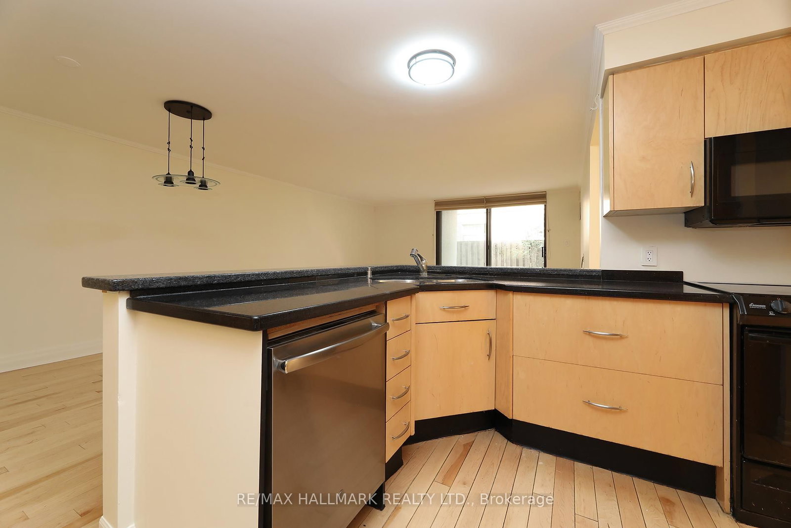 212 St. George Street, Unit 106 - Photo 18