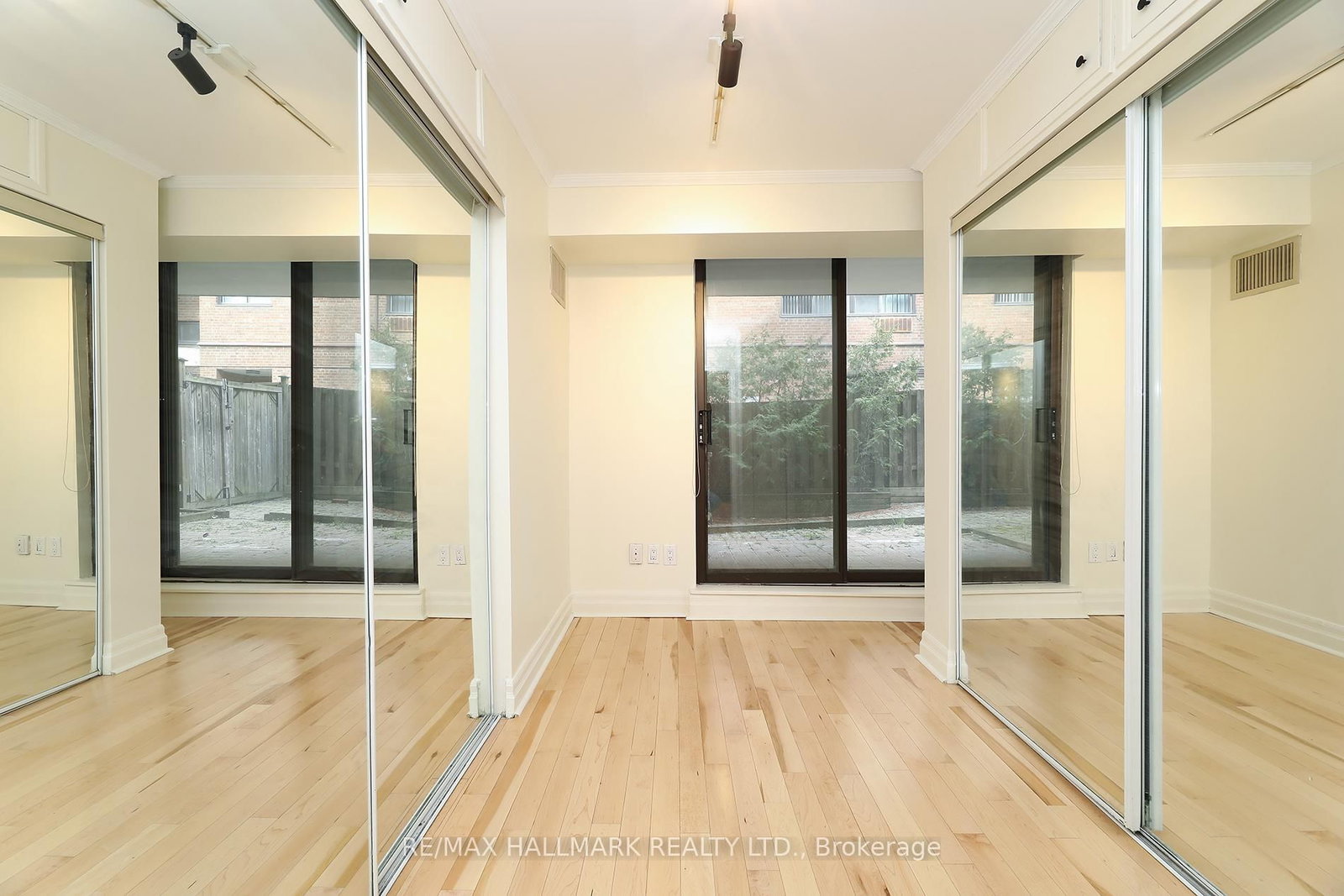 212 St. George Street, Unit 106 - Photo 27