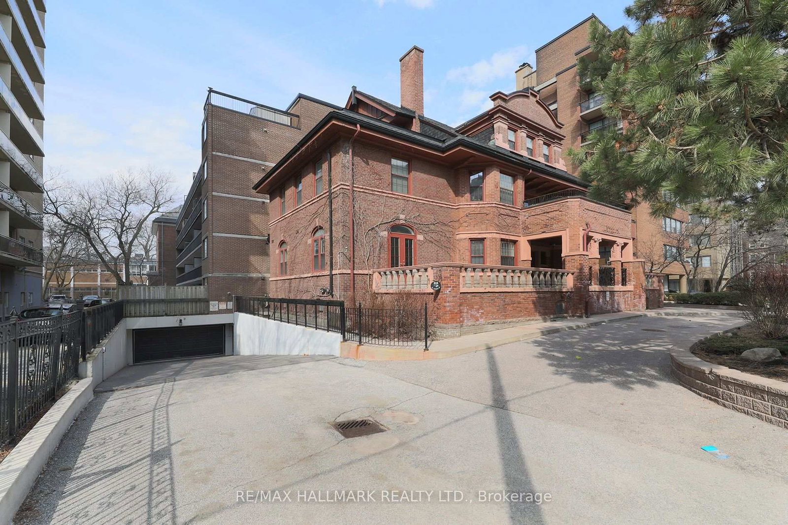 212 St. George Street, Unit 106 - Photo 6