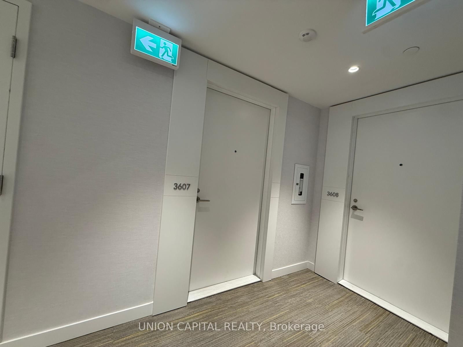 238 Simcoe Street, Unit 3607 - Photo 18