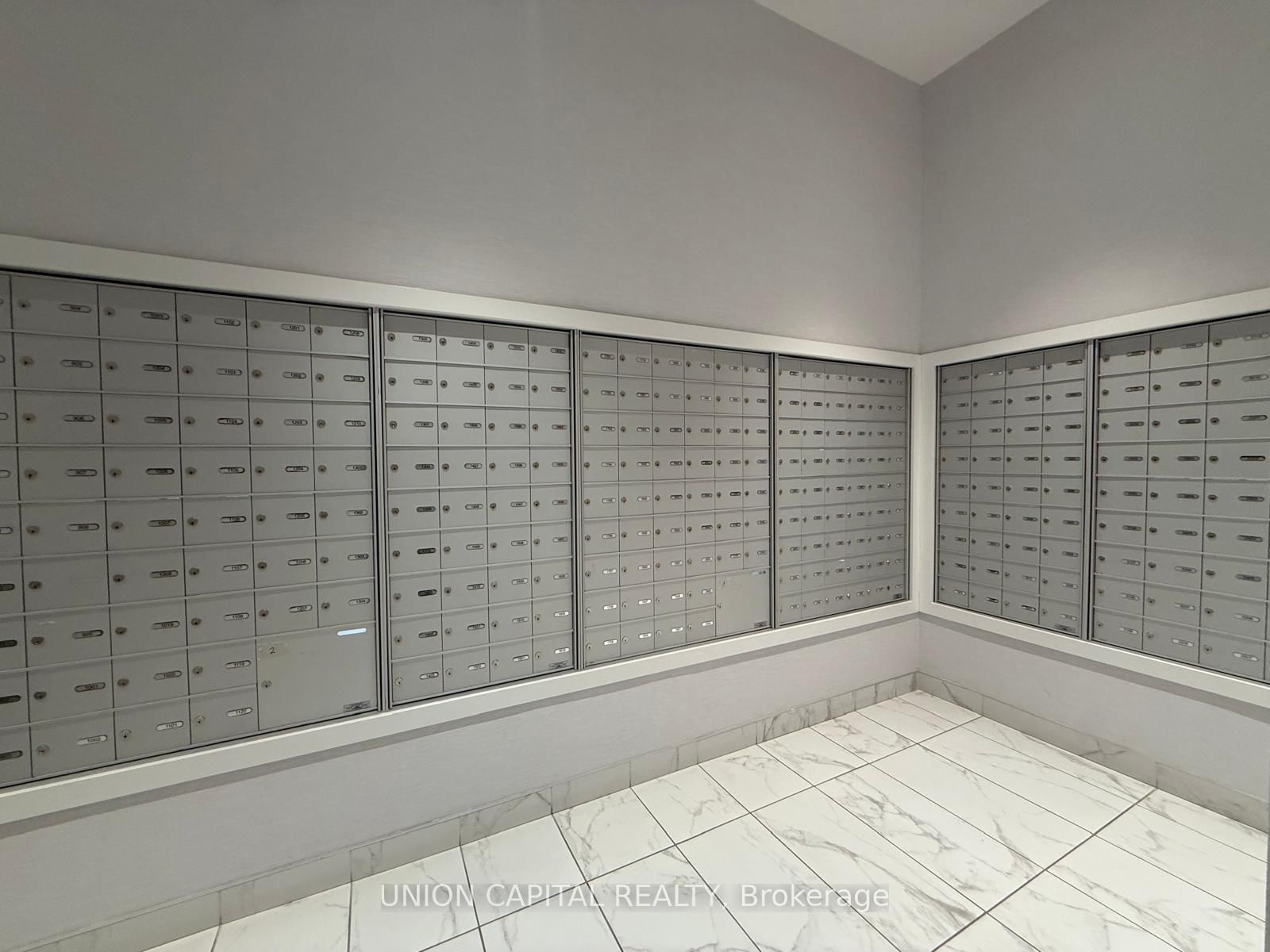 238 Simcoe Street, Unit 3607 - Photo 19