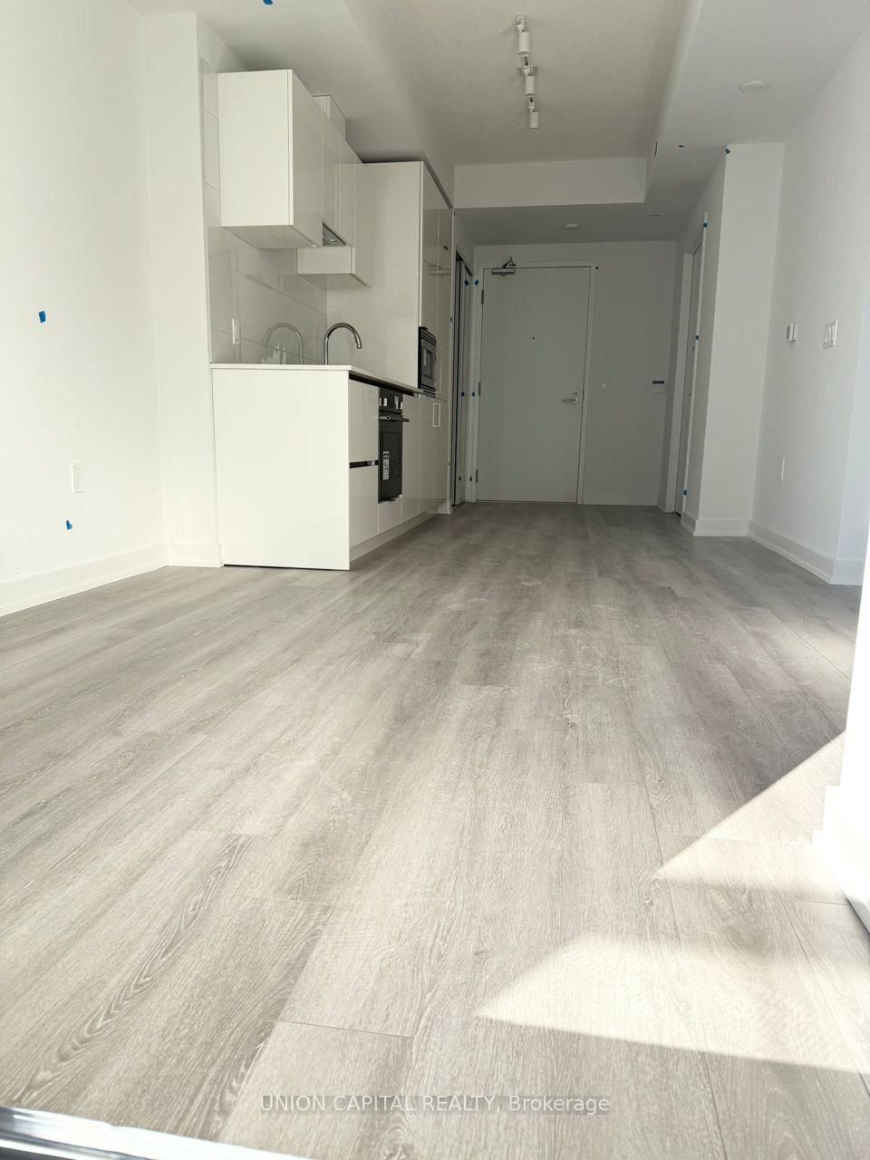 238 Simcoe Street, Unit 3607 - Photo 5