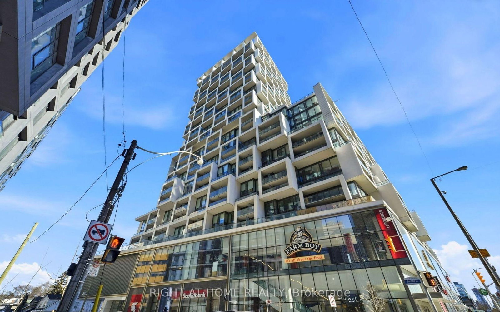 5 Soudan Avenue, Unit 617