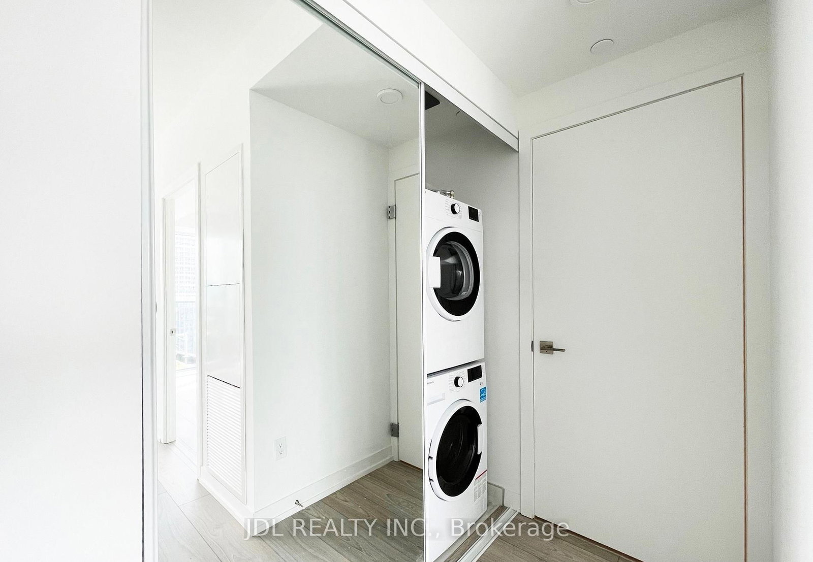 82 Dalhousie Street, Unit 3305