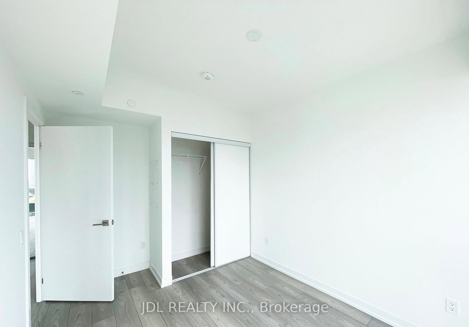 82 Dalhousie Street, Unit 3305 - Photo 8