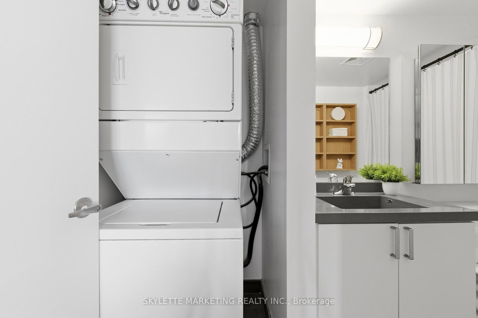 801 Sheppard Avenue W, Unit 701 - Photo 23