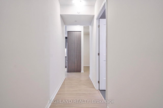 1612 - 50 Dunfield Avenue