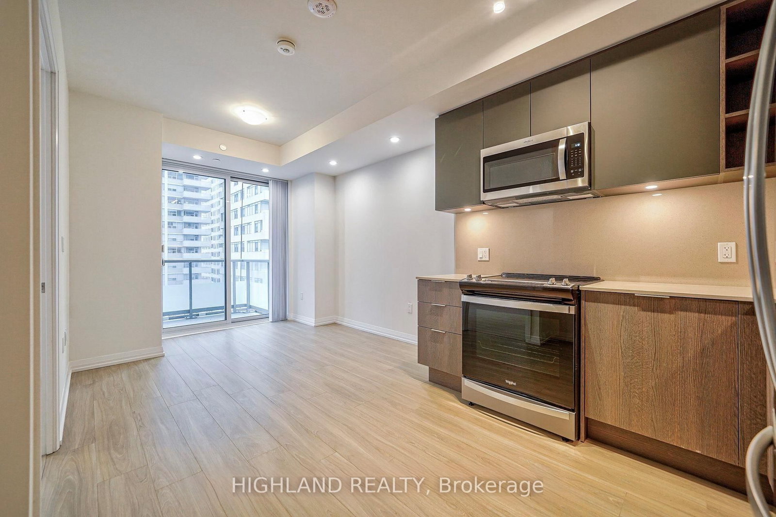 50 Dunfield Avenue, Unit 1612 - Photo 6