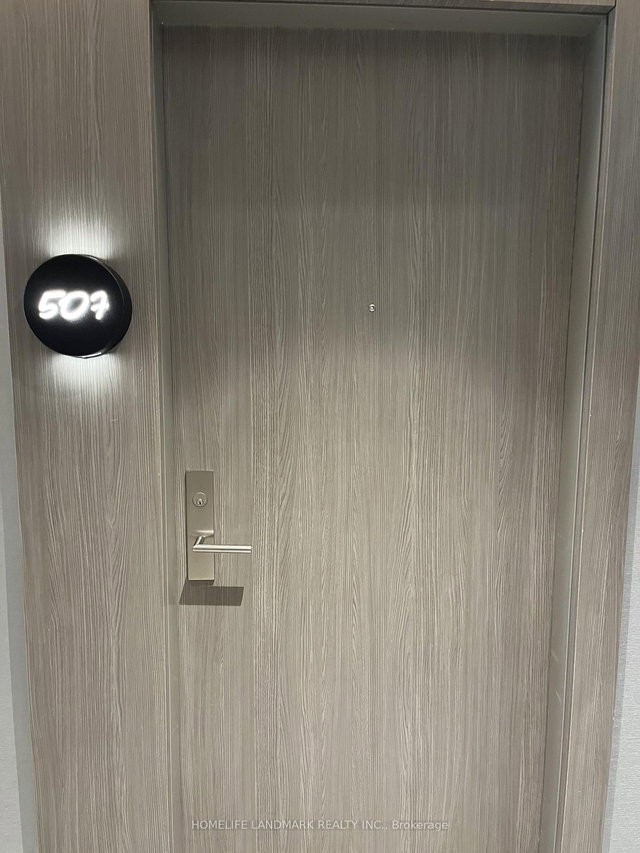 507 - 161 Roehampton Avenue