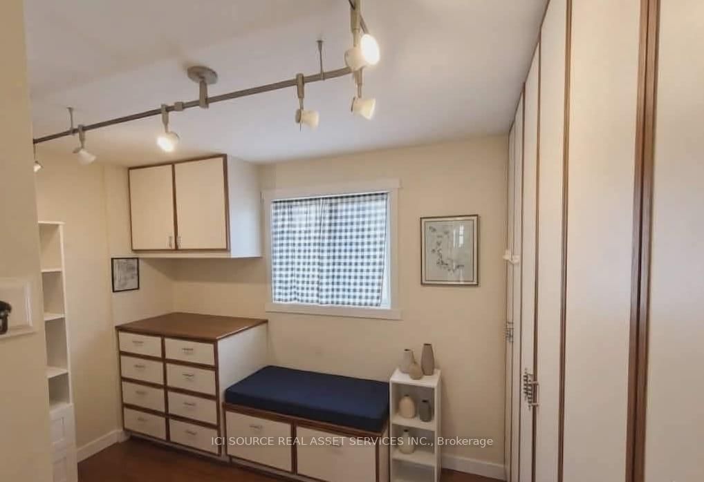 27 Kathrose Drive - Photo 2