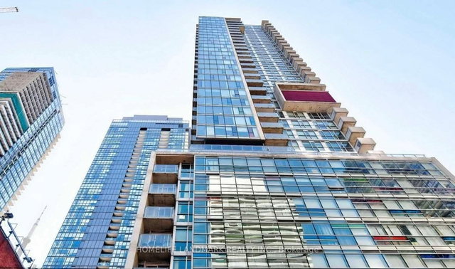 1706 - 375 King Street W