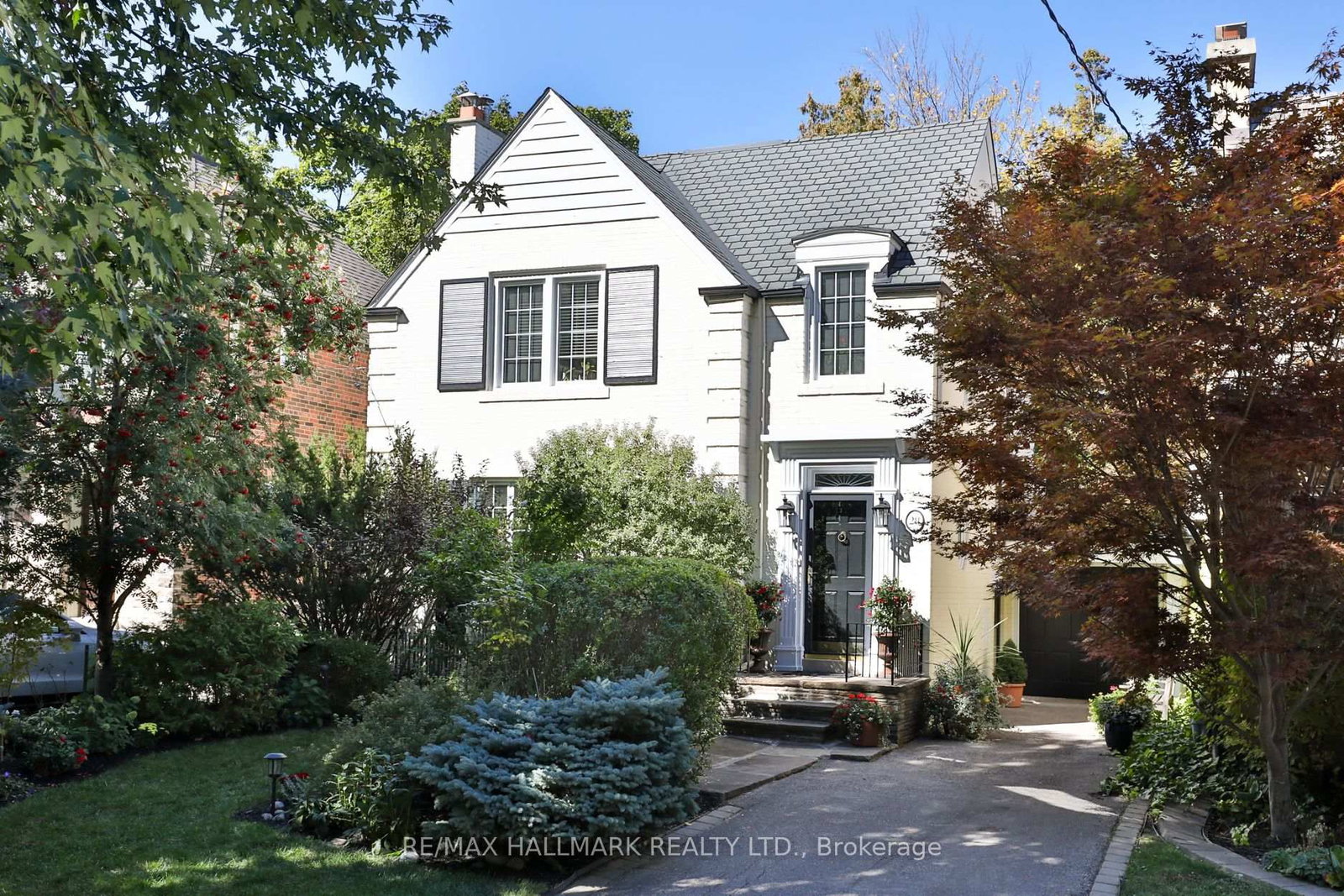 Detached House sold at 28 Kimbark Boulevard, Toronto, Ontario, M5N 2X7 - Bedford Park-Nortown - MLS: C13005272