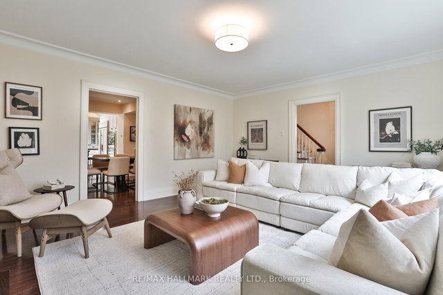 28 Kimbark Boulevard