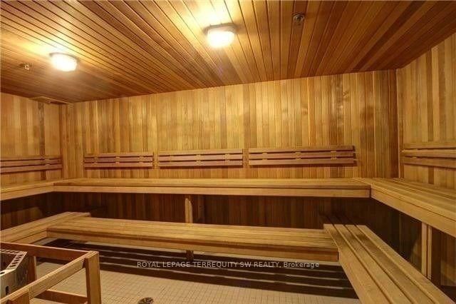 285 Mutual Street, Unit 1603 - Photo 15