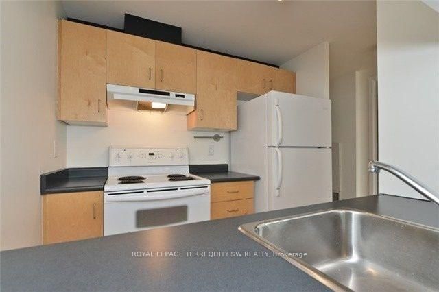 285 Mutual Street, Unit 1603 - Photo 6