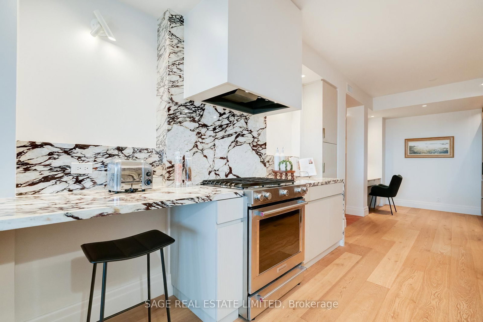 20 Scrivener Square, Unit 615 - Photo 9