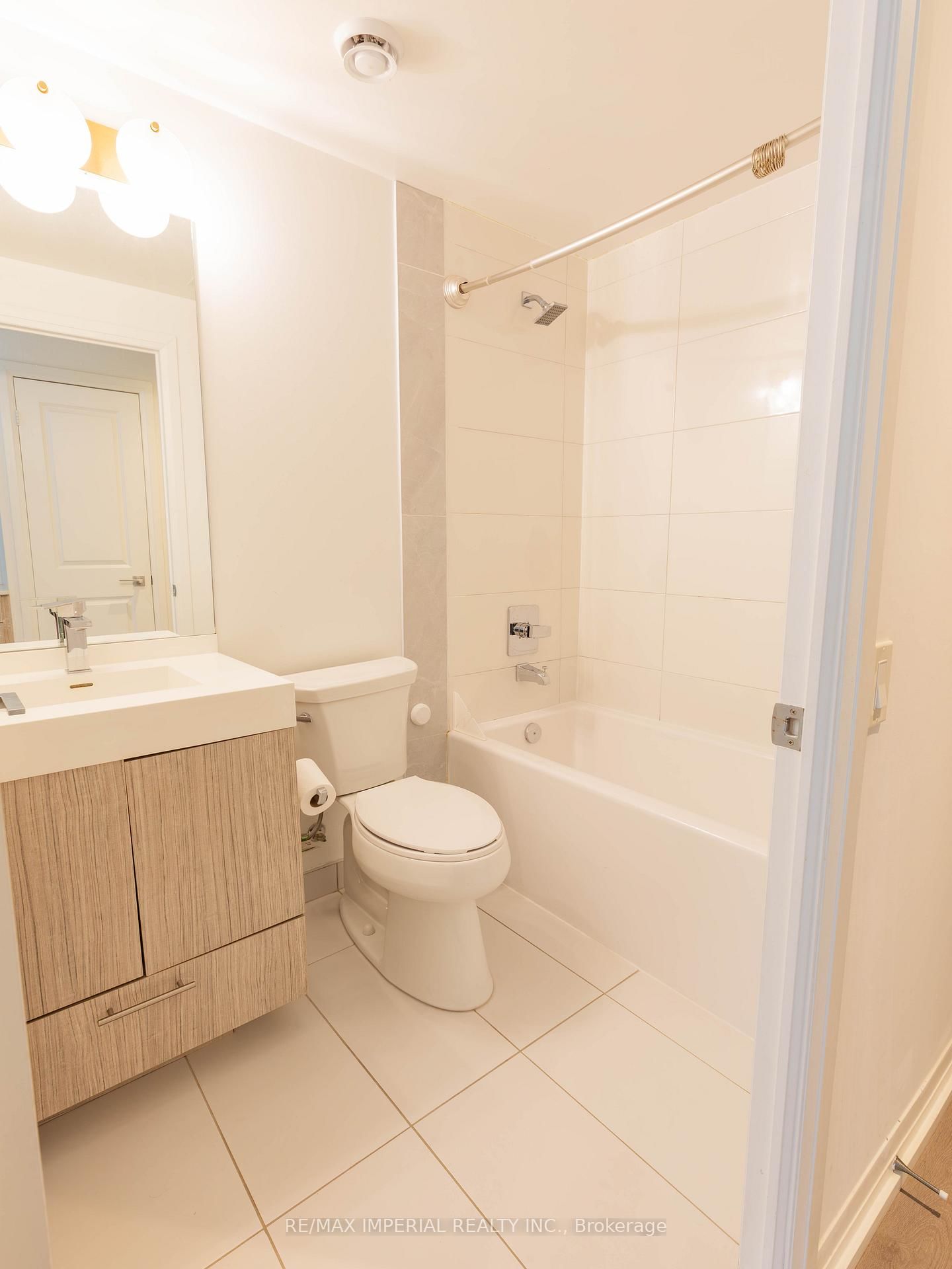 Condo for sale at 708-251 Jarvis Street, Toronto, Ontario, M5B 0C3 - Church-Yonge Corridor - MLS: C13005454