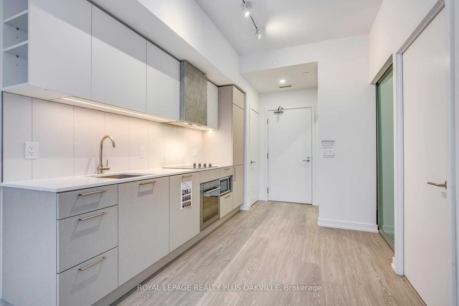 19 Western Battery Road, Unit 2320 - Photo 8