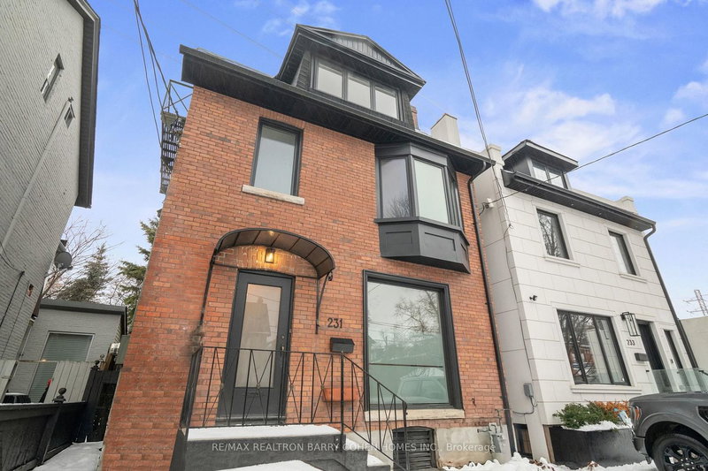 231 Macpherson Ave, Toronto, M4V 1A1 | Image 3