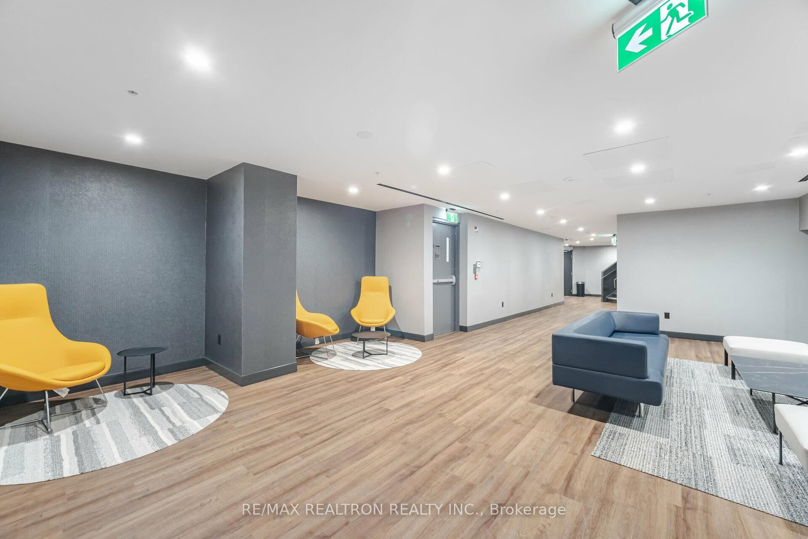 2525 Bathurst Street, Unit 202 - Photo 19