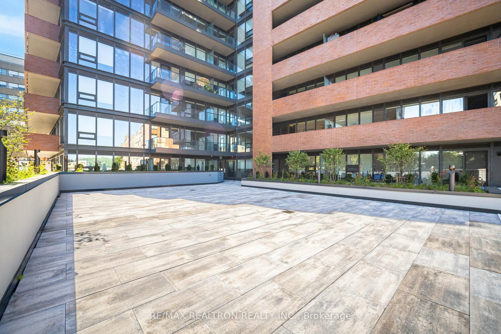 2525 Bathurst Street, Unit 202 - Photo 22