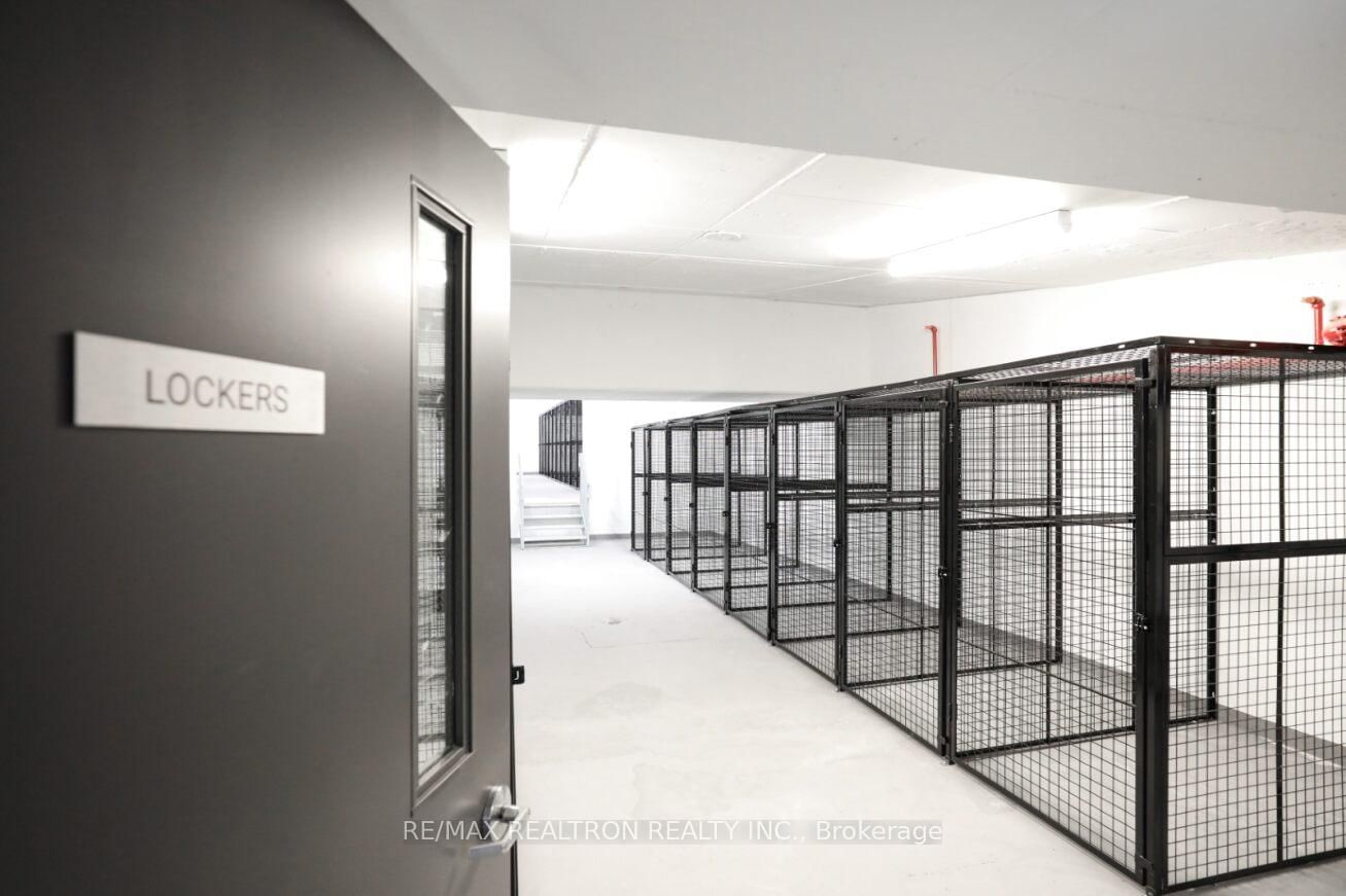 2525 Bathurst Street, Unit 202 - Photo 26