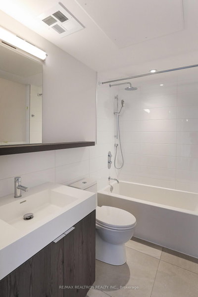 Unit 202 — 2525 Bathurst Street — photo 4