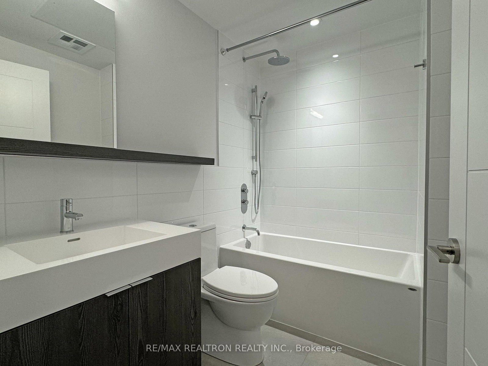 2525 Bathurst Street, Unit 202 - Photo 6