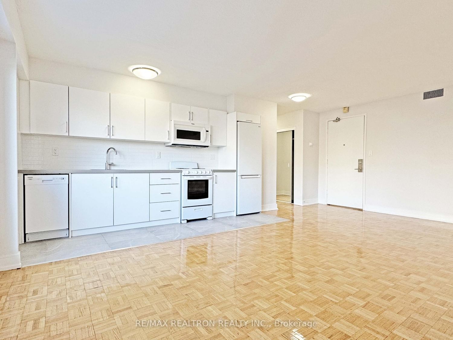 95 Lawton Boulevard, Unit 601 - Photo 3