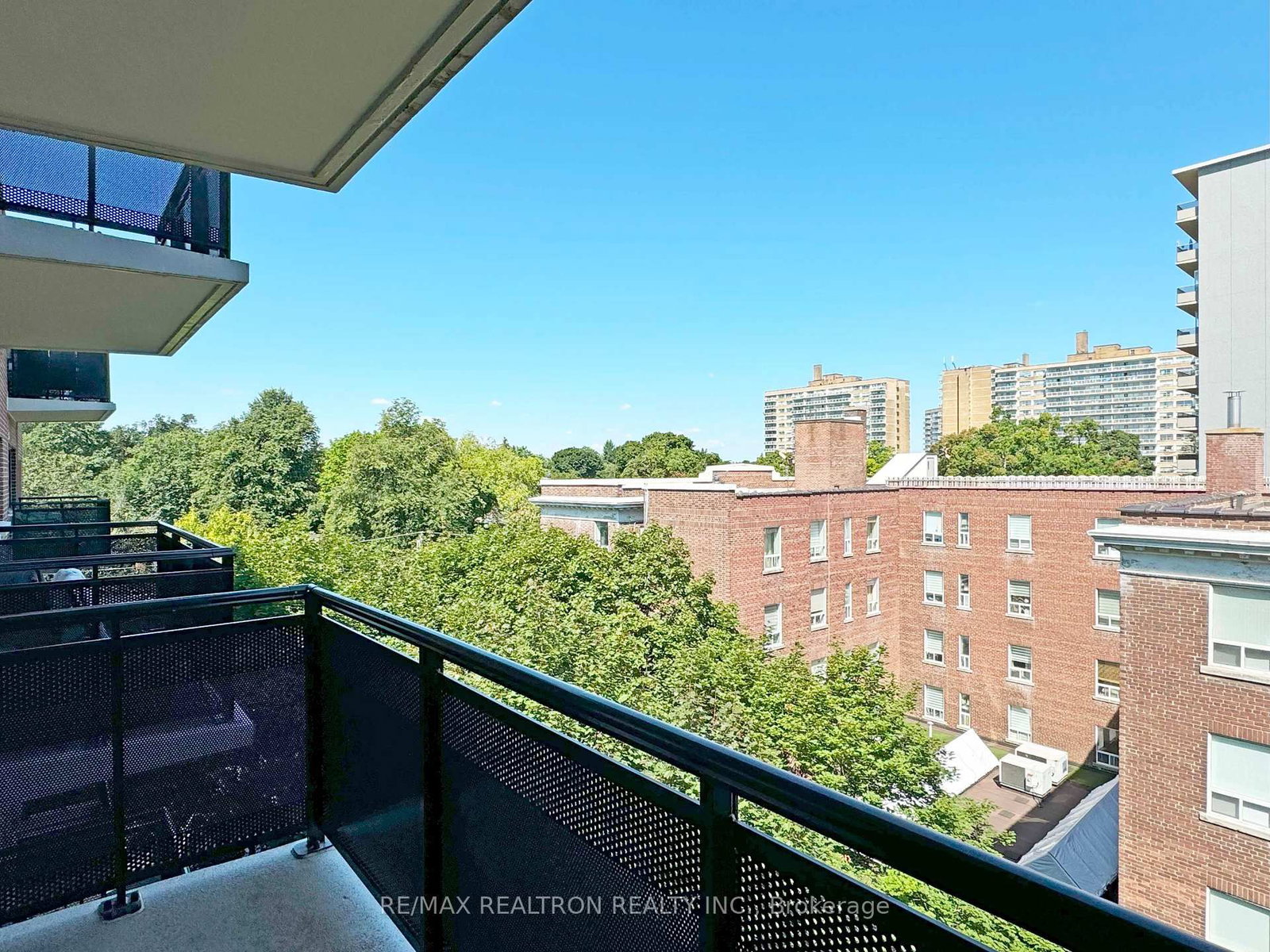 95 Lawton Boulevard, Unit 601 - Photo 9