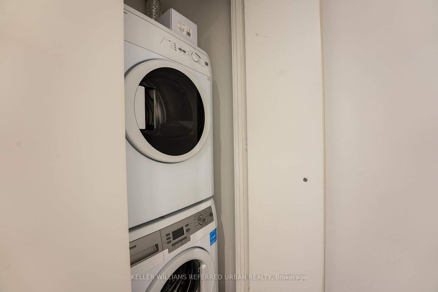 5 St. Joseph Street, Unit 4201 - Photo 10