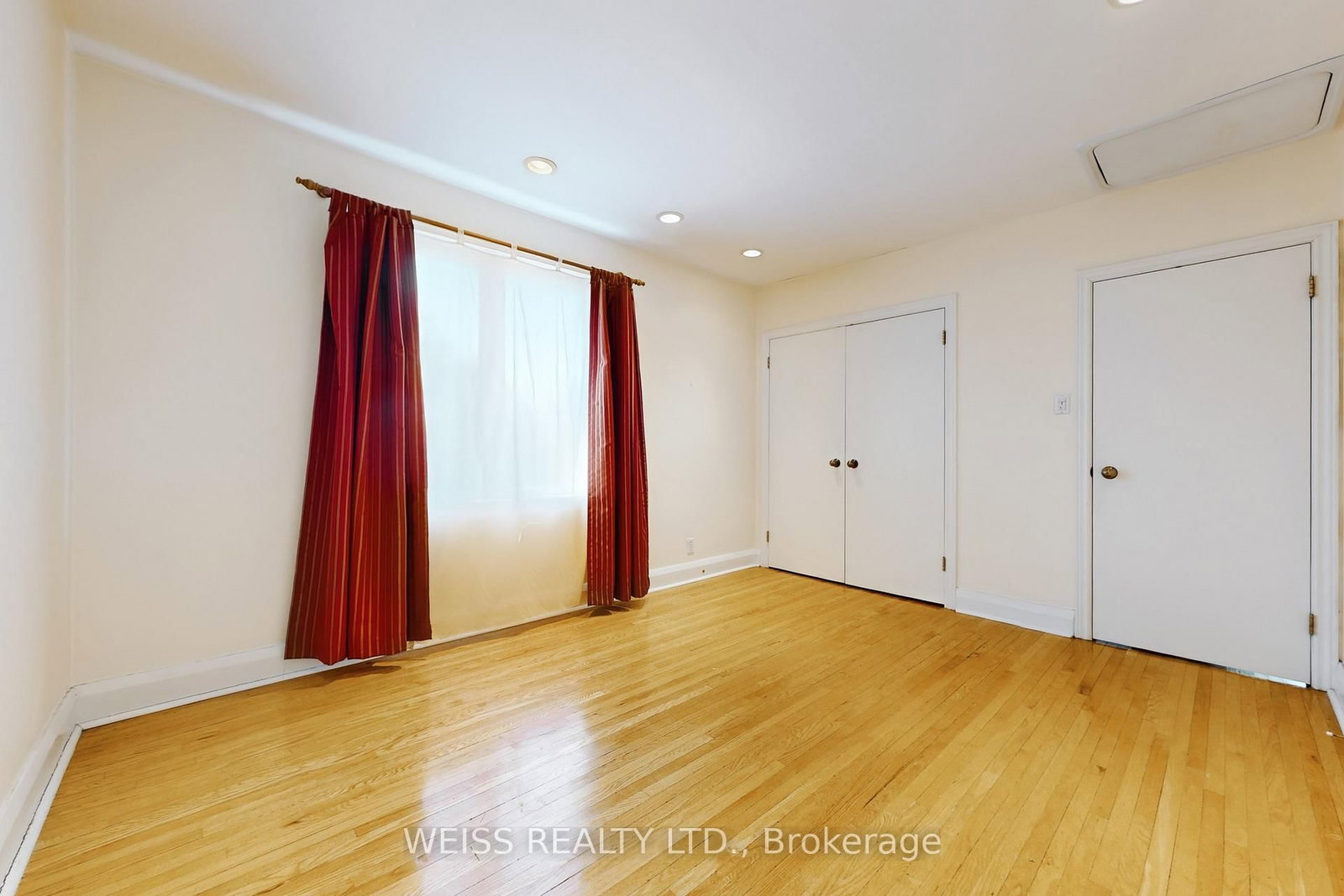 Detached House for sale at 24 Graymar Avenue, Toronto, Ontario, M3H 3B6 - Clanton Park - MLS: C13005766