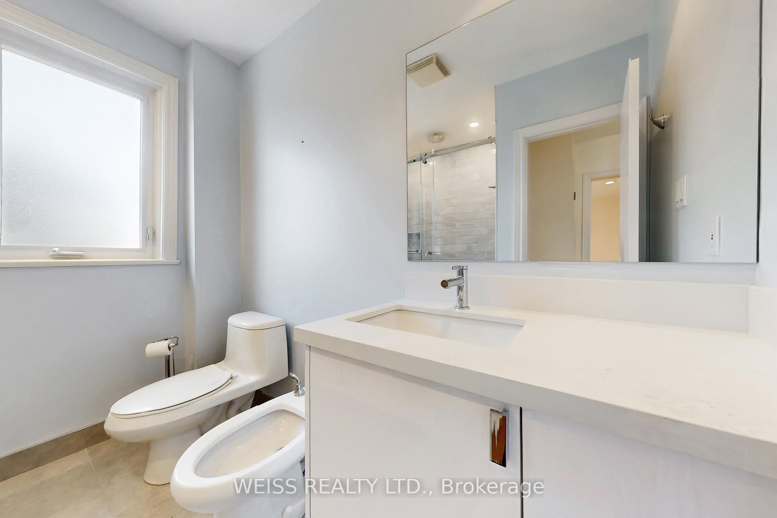 Detached House for sale at 24 Graymar Avenue, Toronto, Ontario, M3H 3B6 - Clanton Park - MLS: C13005766