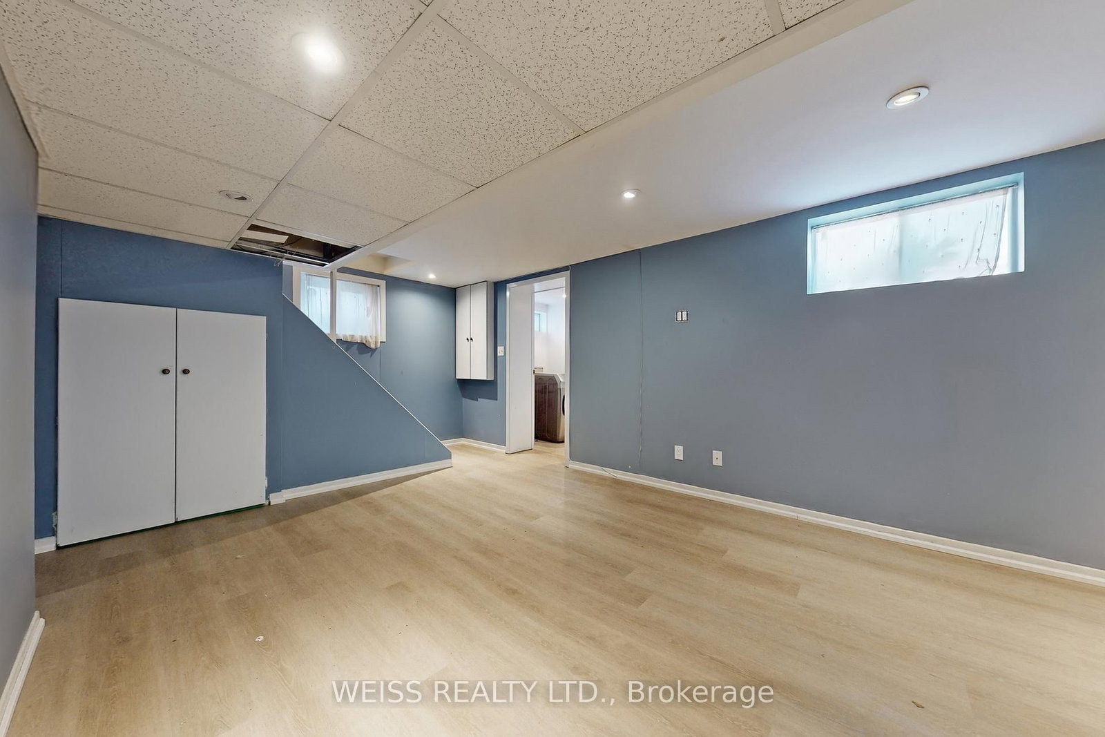 Detached House for sale at 24 Graymar Avenue, Toronto, Ontario, M3H 3B6 - Clanton Park - MLS: C13005766