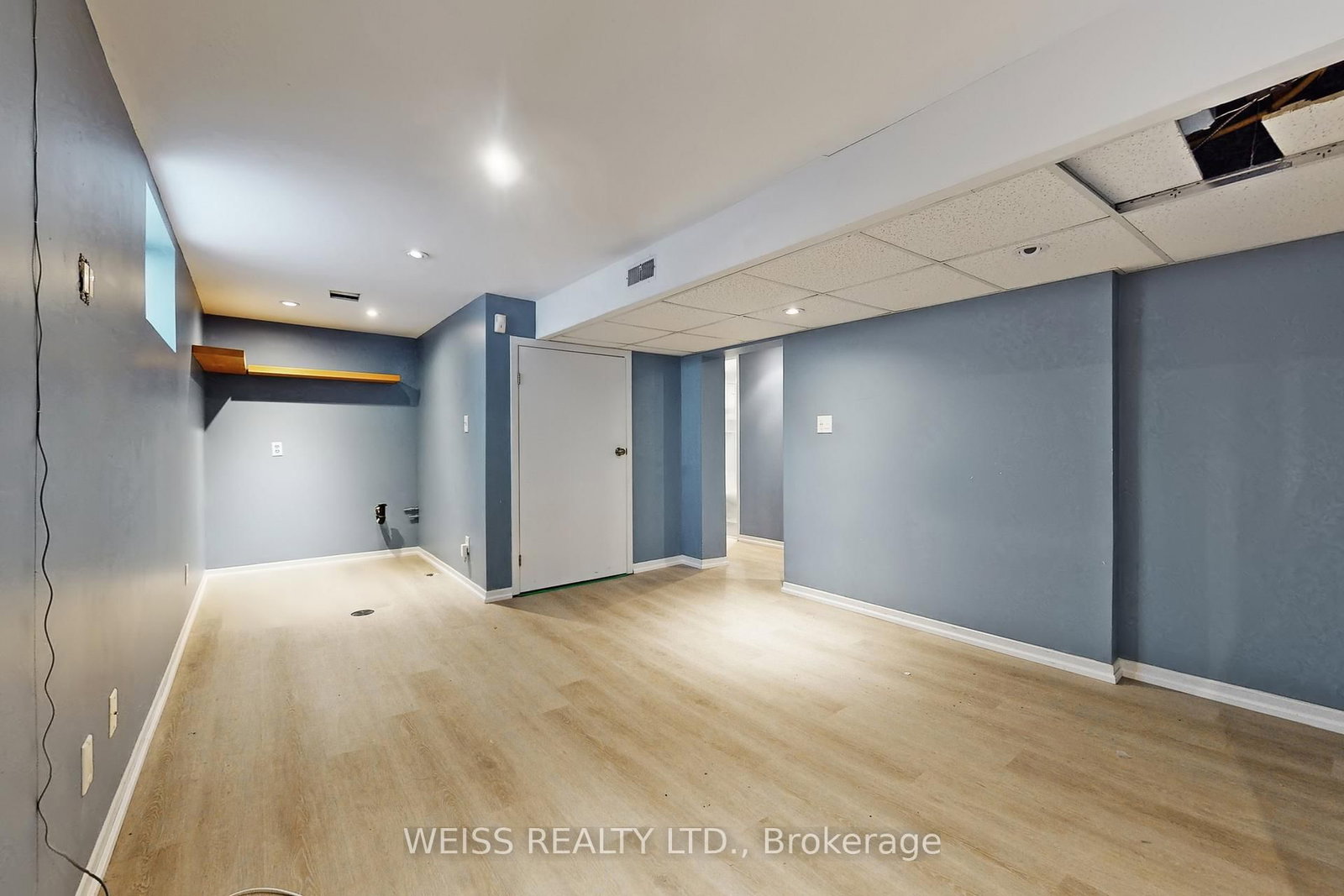 Detached House for sale at 24 Graymar Avenue, Toronto, Ontario, M3H 3B6 - Clanton Park - MLS: C13005766