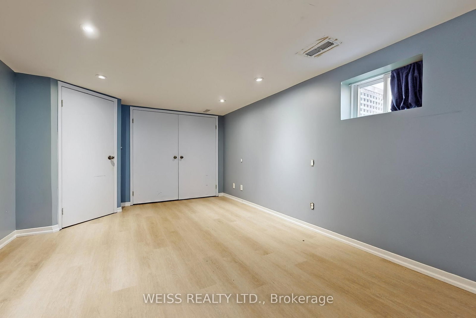 Detached House for sale at 24 Graymar Avenue, Toronto, Ontario, M3H 3B6 - Clanton Park - MLS: C13005766