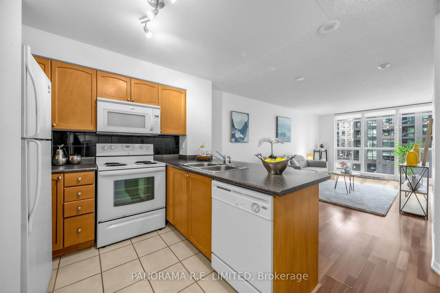 Condo for sale at 306-231 Fort York Boulevard, Toronto, Ontario, M5V 1B2 - Niagara - MLS: C13005772