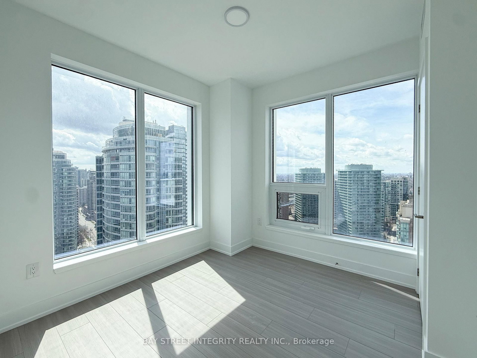 36 Olive Avenue, Unit 2712 - Photo 9