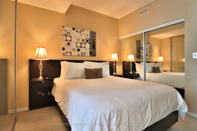 2604 - 65 Bremner Boulevard