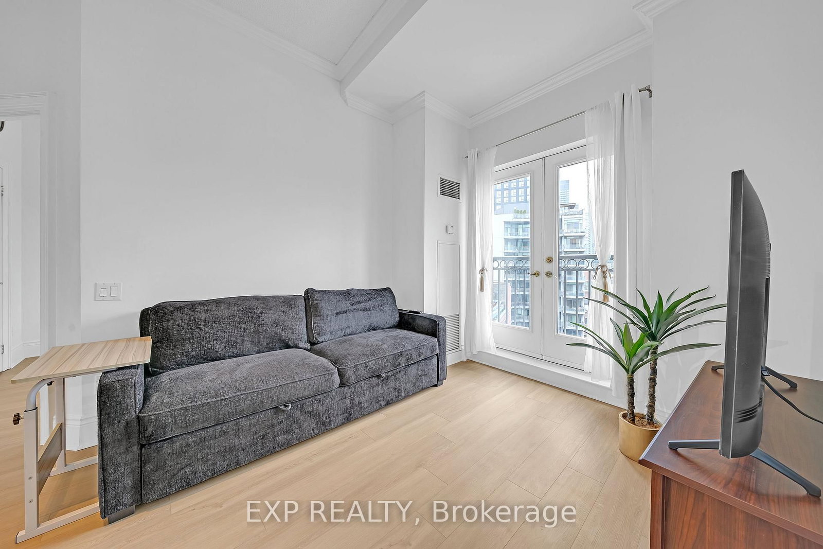 115 Richmond Street E, Unit 1007 - Photo 11