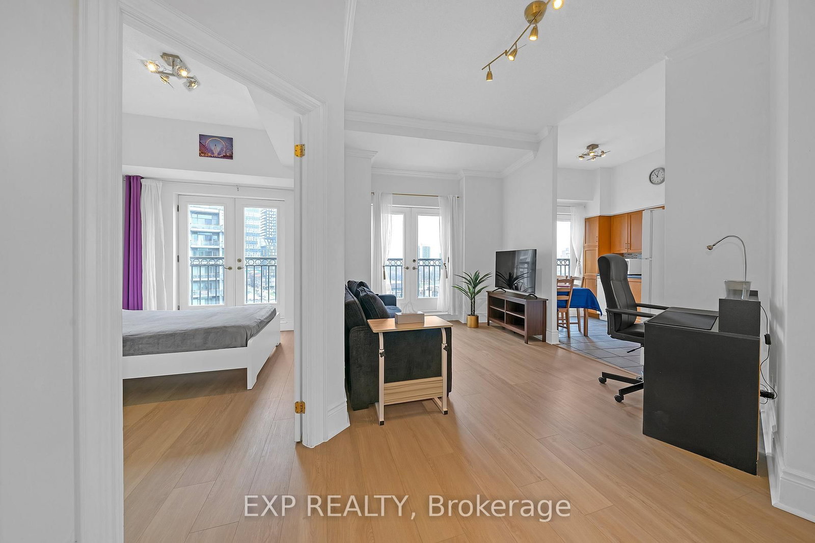 115 Richmond Street E, Unit 1007 - Photo 4